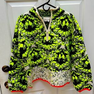 LIKE NEW Anthropologie Neon sweater/pullover, Size Medium